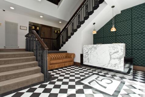 Lobby - 13 Sterli...
