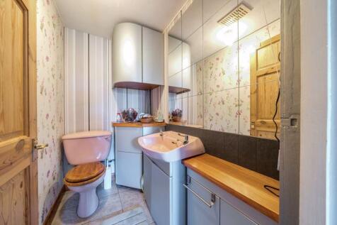 Ground floor cloakroom