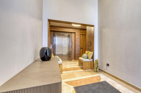 Ground Floor Foyer