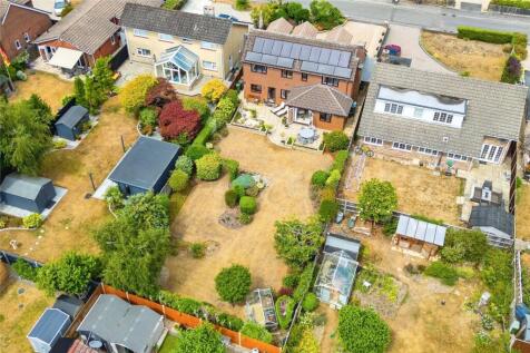 Rear Garden Aerial
