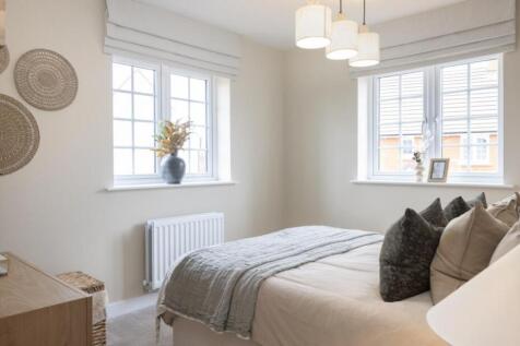 Dandara - The Russetts - The Gosford, Home 58