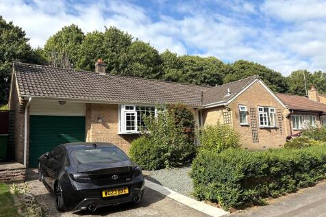 Click to visit Rightmove listing