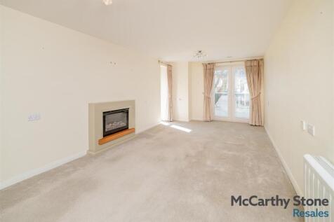 8684222-interior01.jpg