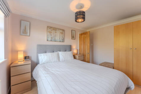 41 Holyrood Drive (15 of 36)