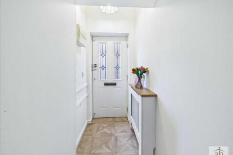 Entrange hallway