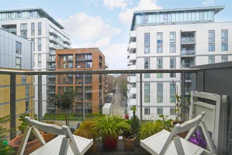 Kerensky-House (2).JPG