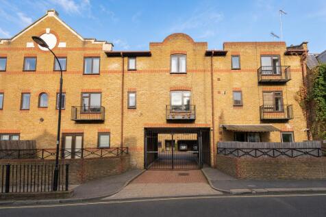Available 21 September - This excellent first-floor two double bedroom apartment is set within a private gated development. Ideally located moments from Hammersmith Broadway and tube stations, it INCL