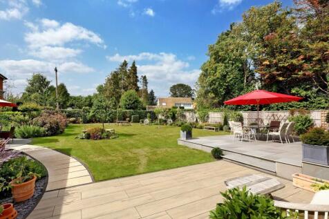 Outdoor Entertaining