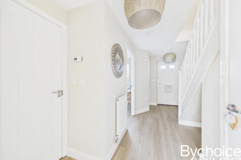 CAM05454G0-PR0089-STILL003