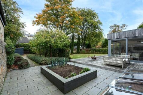 5 bed, 4 bath Detached in Edinburgh - Photo 42