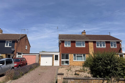 3 Bedroom Semi Detached for Sale