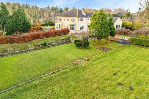 **** RARE MULTI OPTION DEVELOPMENT OPPORTUNITY**** Entwistle Green are delighted to offer for sale this Impressive, four-bedroom, detached 1936 house which sits on a whopping generous 1.16 acre (0.47