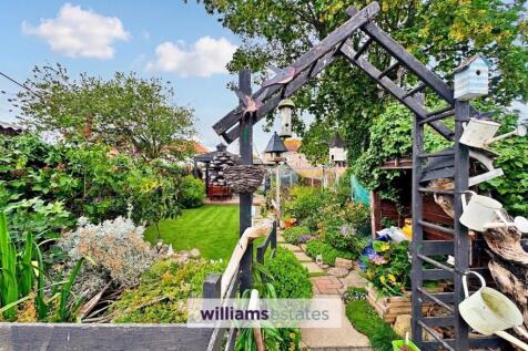 lawned garden