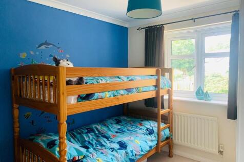 612ba458-3b4b-406...