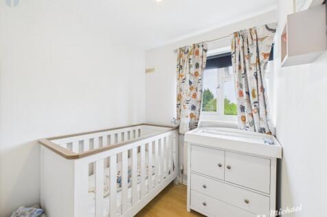 CAM03218G0-PR0694-STILL004