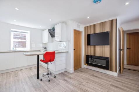 Kitchen/Living Room