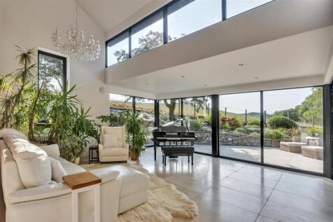 Sunroom Additional Photograph