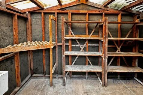 Shed