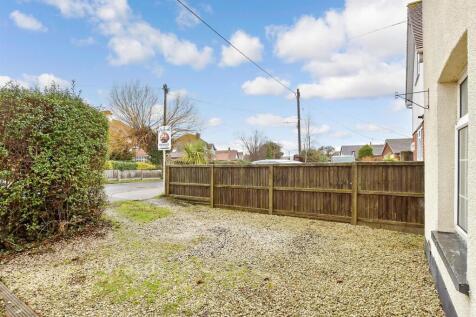 Driveway/Parking