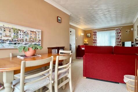 Open plan reception
