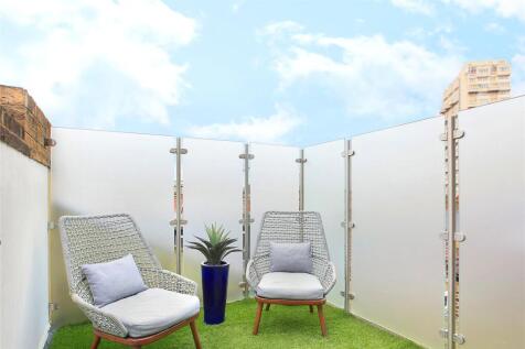 property in Tregothnan Road,
Clapham, SW9