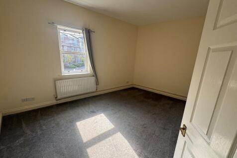 78a Haydon Place ...