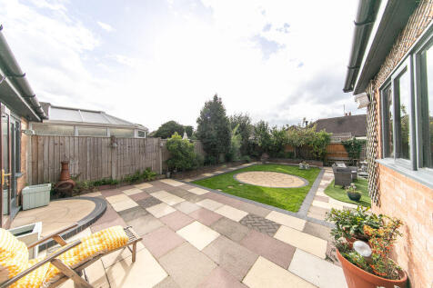 Private garden