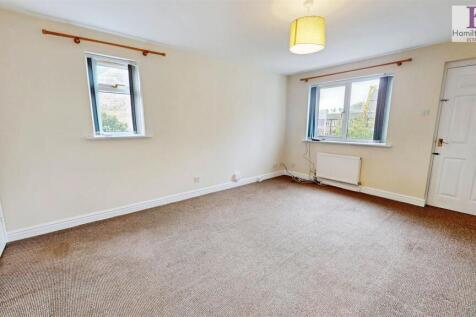 34b56374-1-Heywood-Court-05192026_131446.jpg