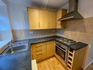 KITCHEN 1.jpg