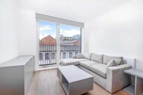 Available from 26th September| One Bed One Bath with Juliet Balcony | Full furnished|442.4 Sq ft | Residents Gym, Luxury lounge and Concierge| 5 mins to Snow Hill Station