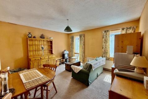 Living/Bedroom