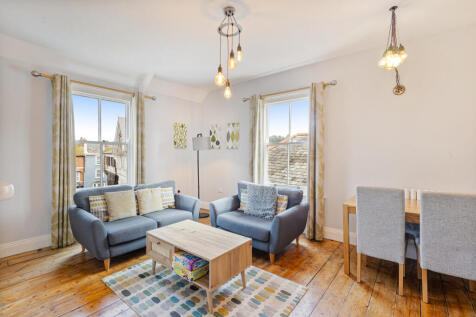 5 Sitting Room