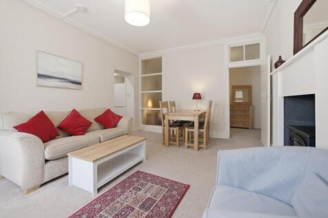 1 bed, 1 bath Flat in Edinburgh - Photo 2