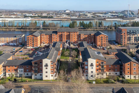 IMG_23209_19_larg...