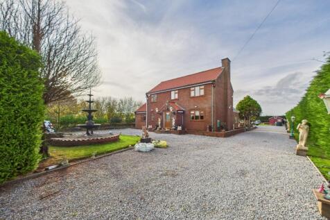 4 Bedroom Detached House With Land- For Sale