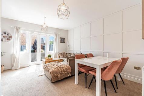 Lounge / Diner