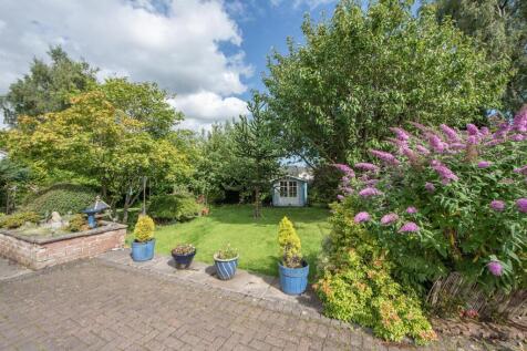 5 bed, 3 bath Detached in Cardiff - Photo 34