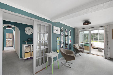 67 Horsecroft Roa...