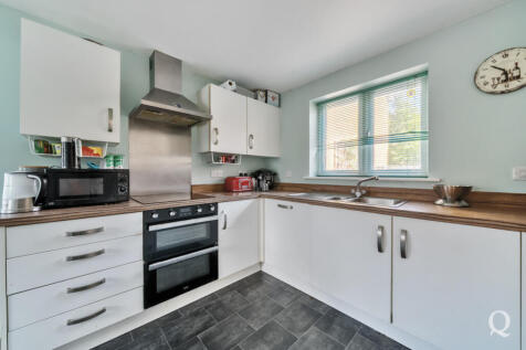 9c8fd224-11e8-4f5...