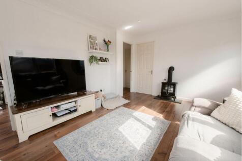 Lodge Kitchen/Living