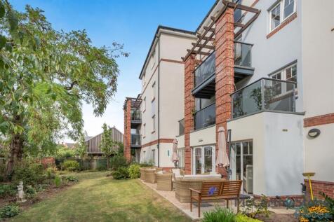 8660478-exterior11.jpg