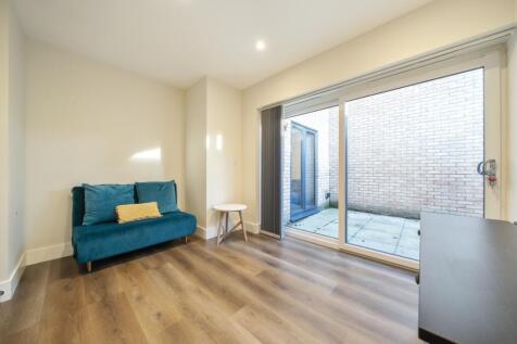 1385899-26-69272e...