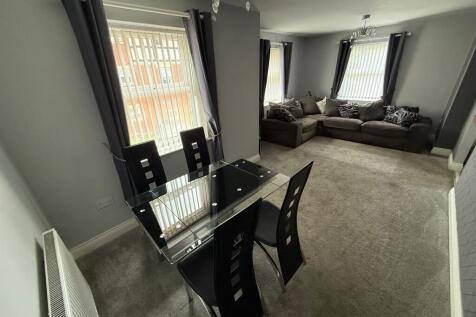 SD76 Lounge Diner.jpg