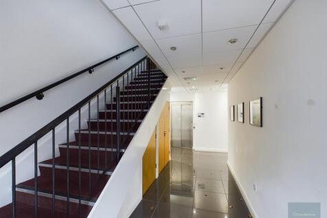 CAM02540G0-PR0095-ST