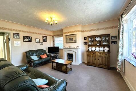 living room 2.JPG