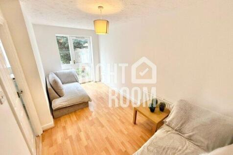 grimsby-grove-e16-2rj-1066398