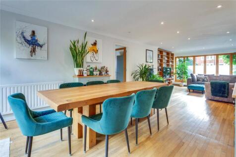 Living/Dining Rom