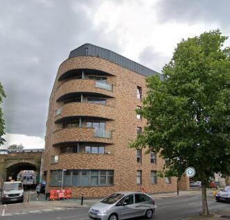 2 Bedroom Flat in SE1 3GR