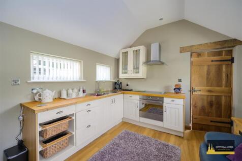 Annex Lounge / Kitchen