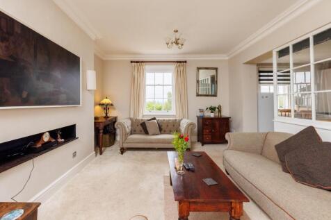 33 Long Fox Manor-18.jpg